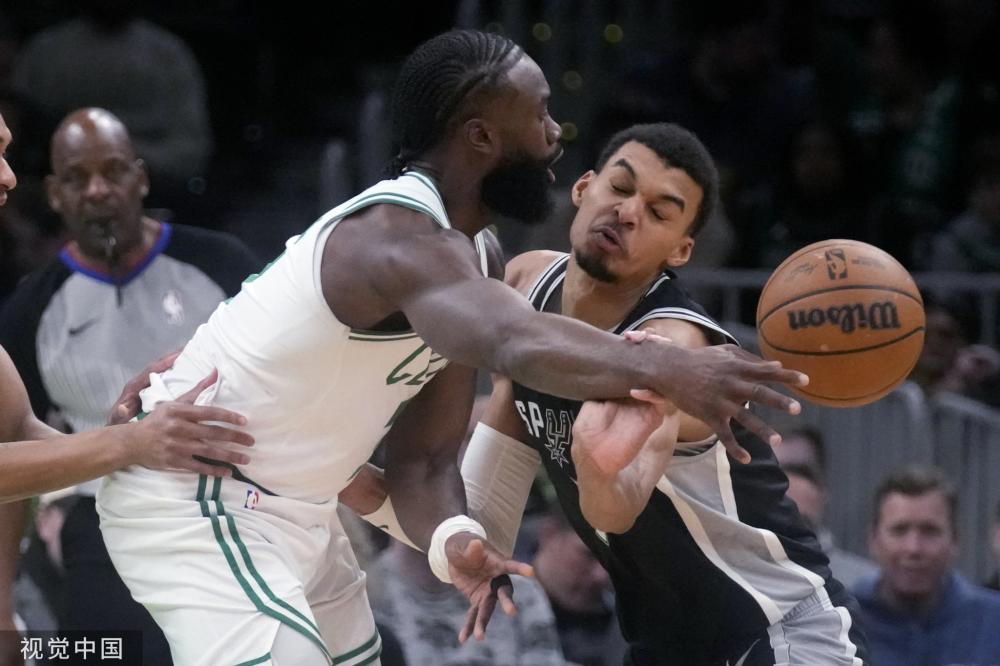 他成为了接 他成为了接